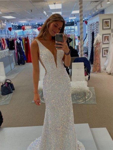 V-Neck Sleeveless Long Velvet Sequin Evening Dress with Sweep Train